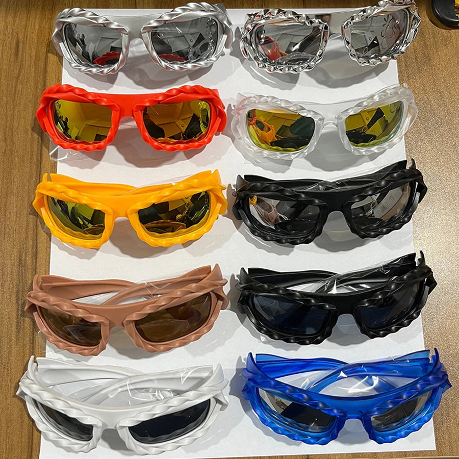 Gafas de sol irregulares retorcidas Y2K