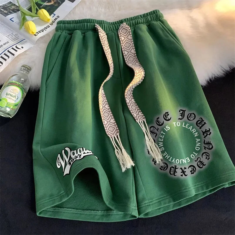 Shorts holgados con estampado de letras negras