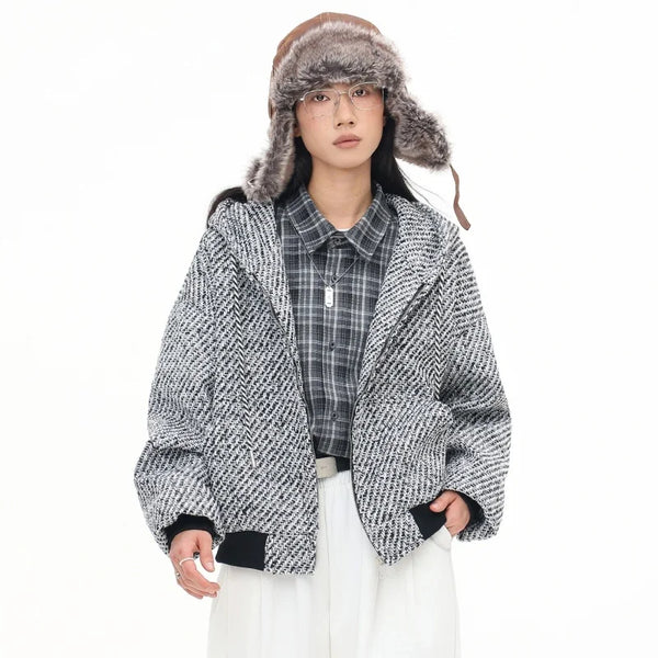 Elegant Gray Zip-Up Hoodie