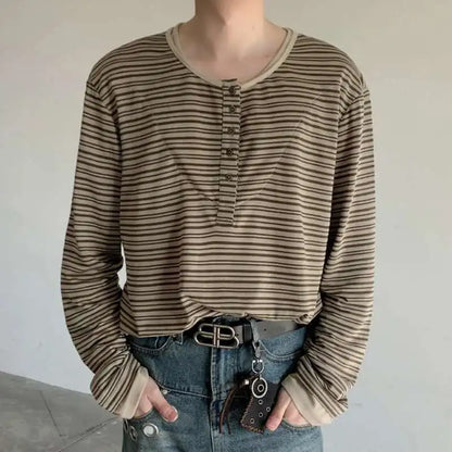 Camiseta de manga larga con botones a rayas