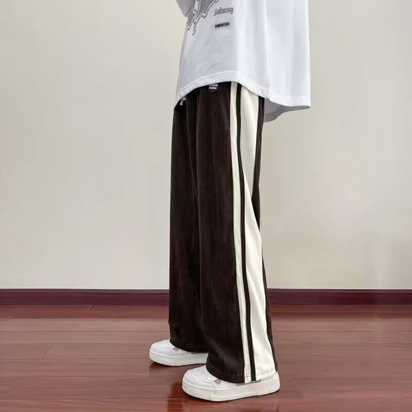 Vintage gestreifte Cordhose